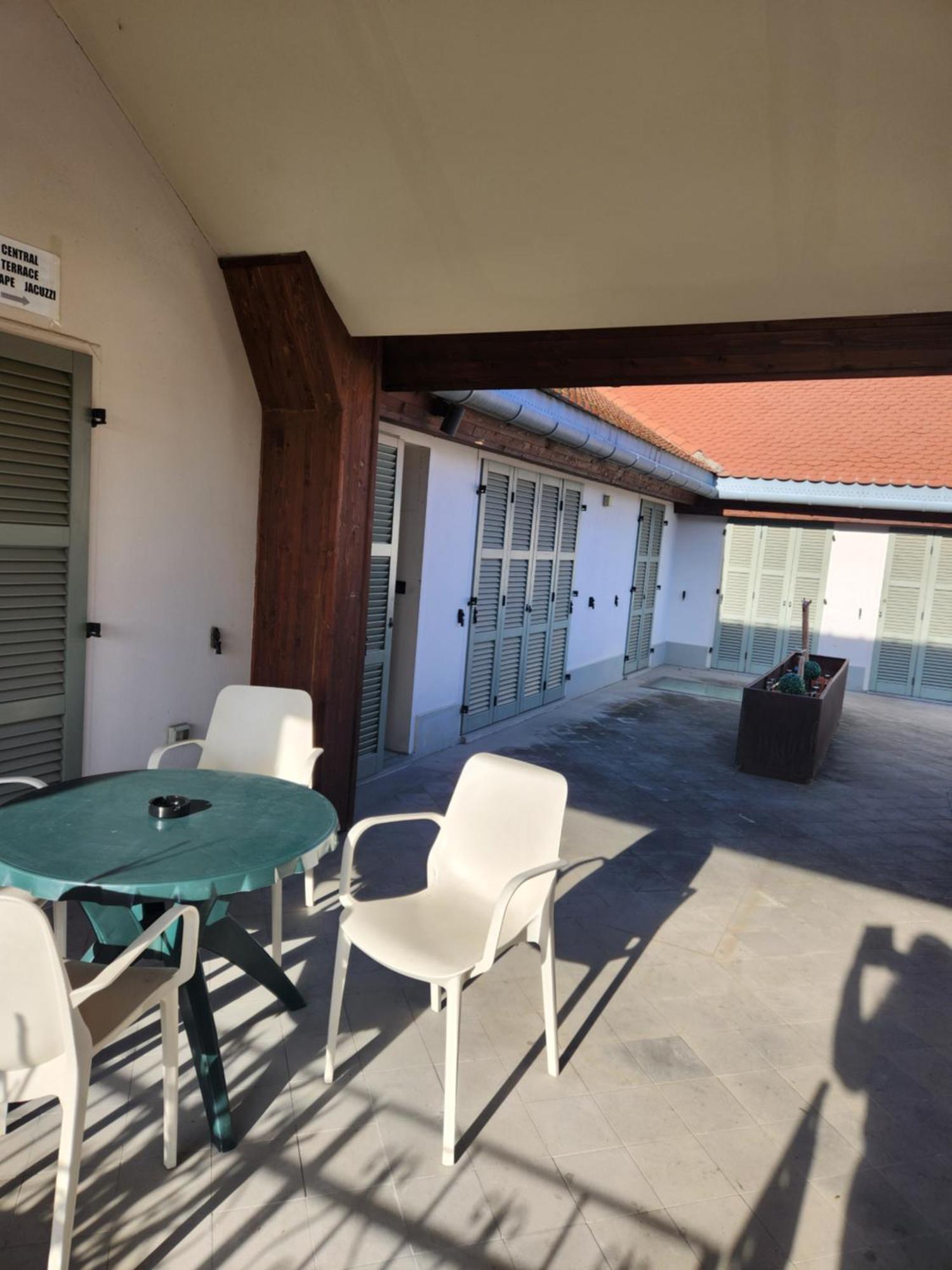Central Terrace Escape With Jacuzzi Timişoara Exterior foto